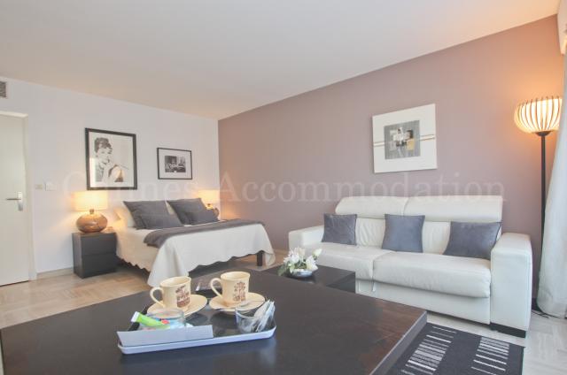 Location appartement Tax Free 2024 J -152 - Details - GRAY 5A3